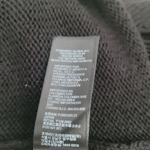 XXI Black Graphic Distressed Los Angeles Sweater - Picture 10 of 10